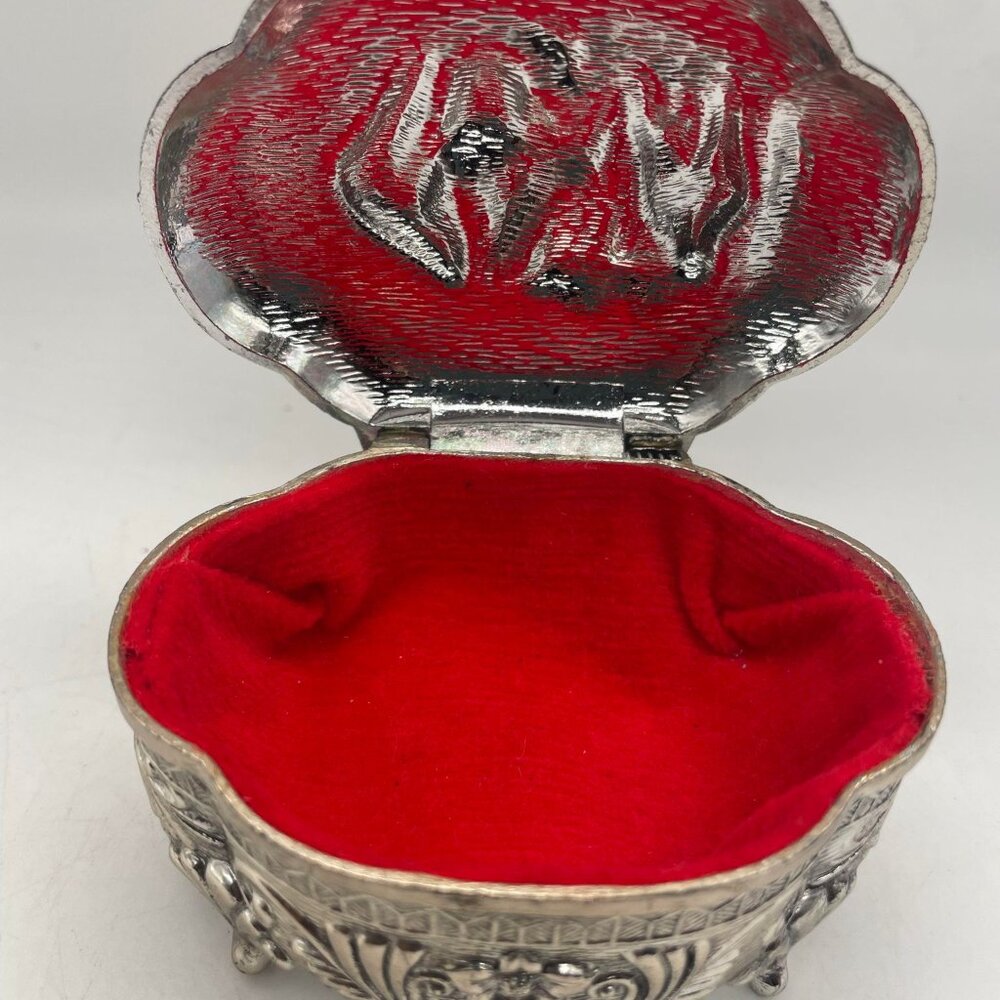 Vintage Silver Ornate Oval Casket Japanese Footed Jewelry Box Red Velvet Lined - Picture 4 of 6